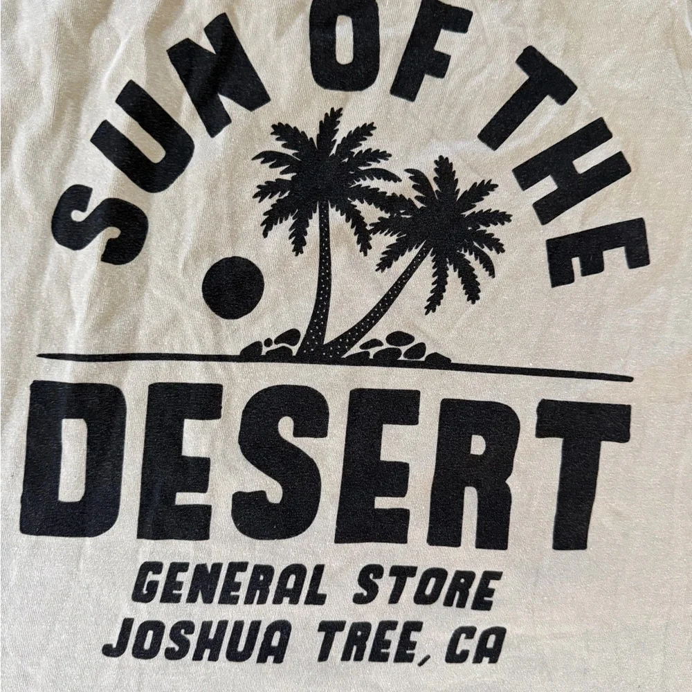 *NWT* Sun of the Desert 29 Palms Snake T-Shirt - Picture 5 of 8